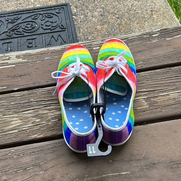 NWT Handmade One of A Kind Sharpie Rainbow Sneakers Size Women’s 11 - Picture 5 of 9